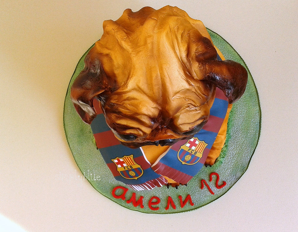 pug dog cake