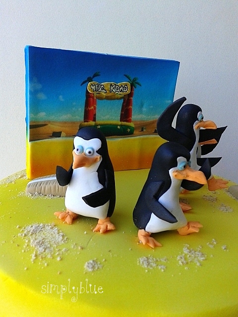 Penguins of Madagascar cake