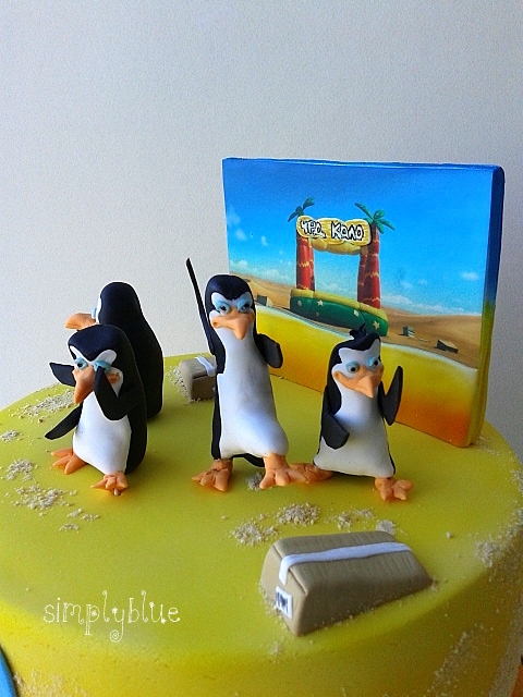 Penguins of Madagascar cake
