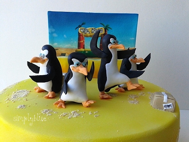 Penguins of Madagascar cake
