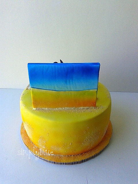 Penguins of Madagascar cake