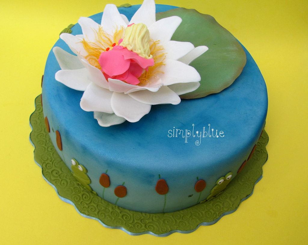 Thumbelina cake