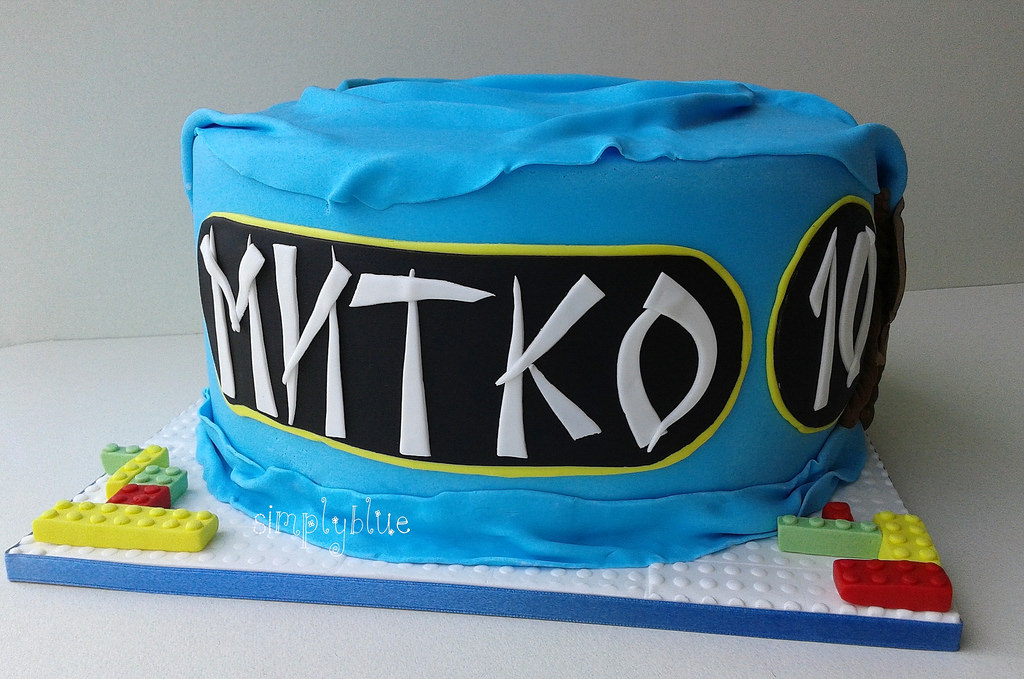 Lego Ninjago cake