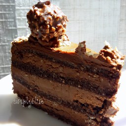 торта Ferrero rocher