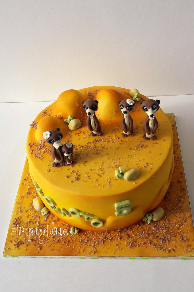 Meerkats cake