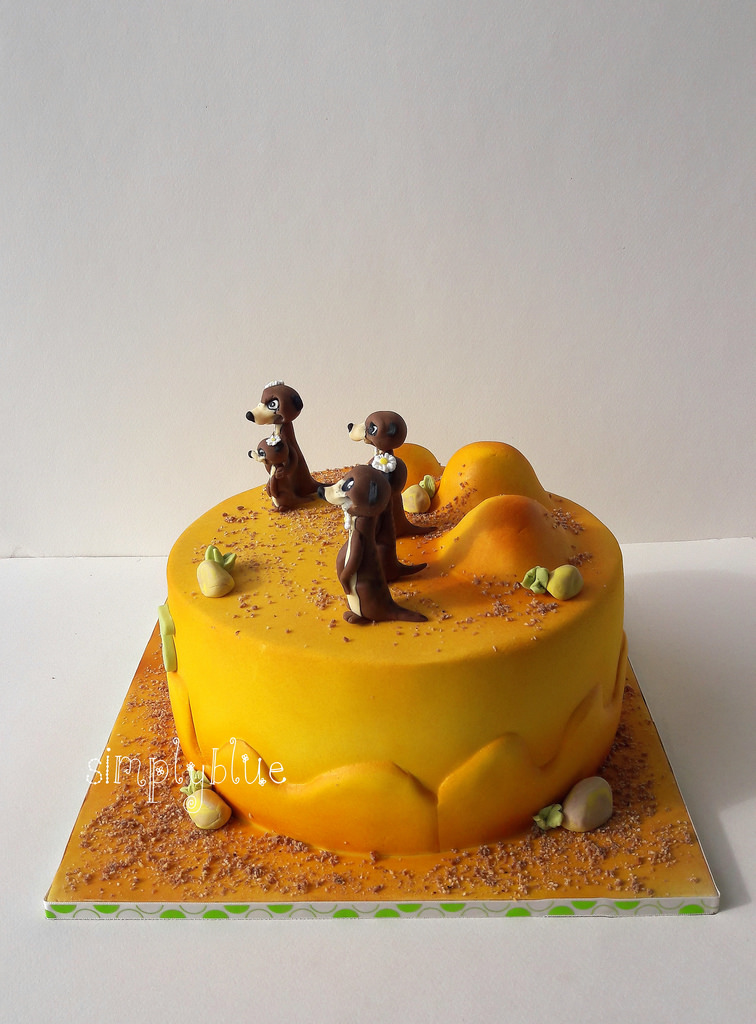 Meerkats cake