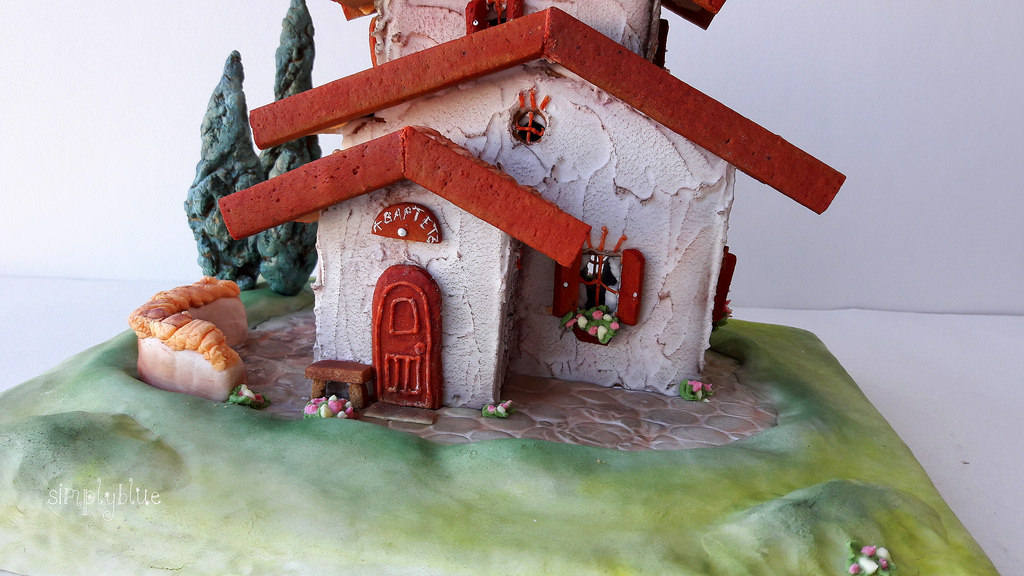 Sugar decoration with Royal Ising