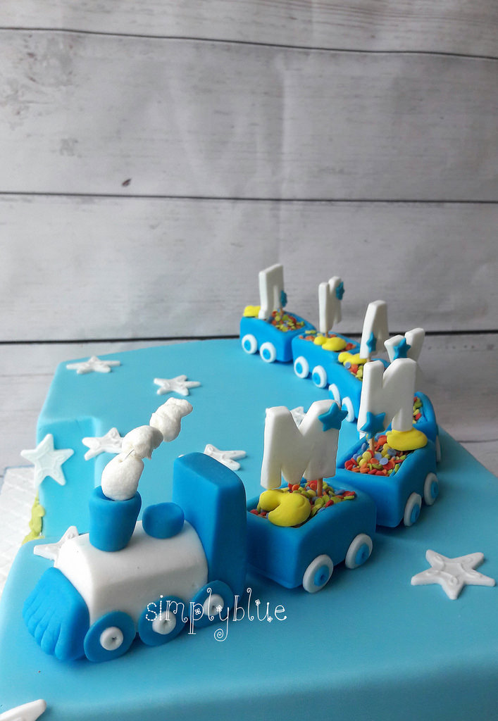 baby boy cake