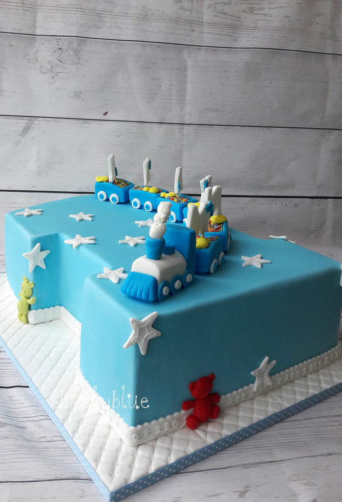 baby boy cake