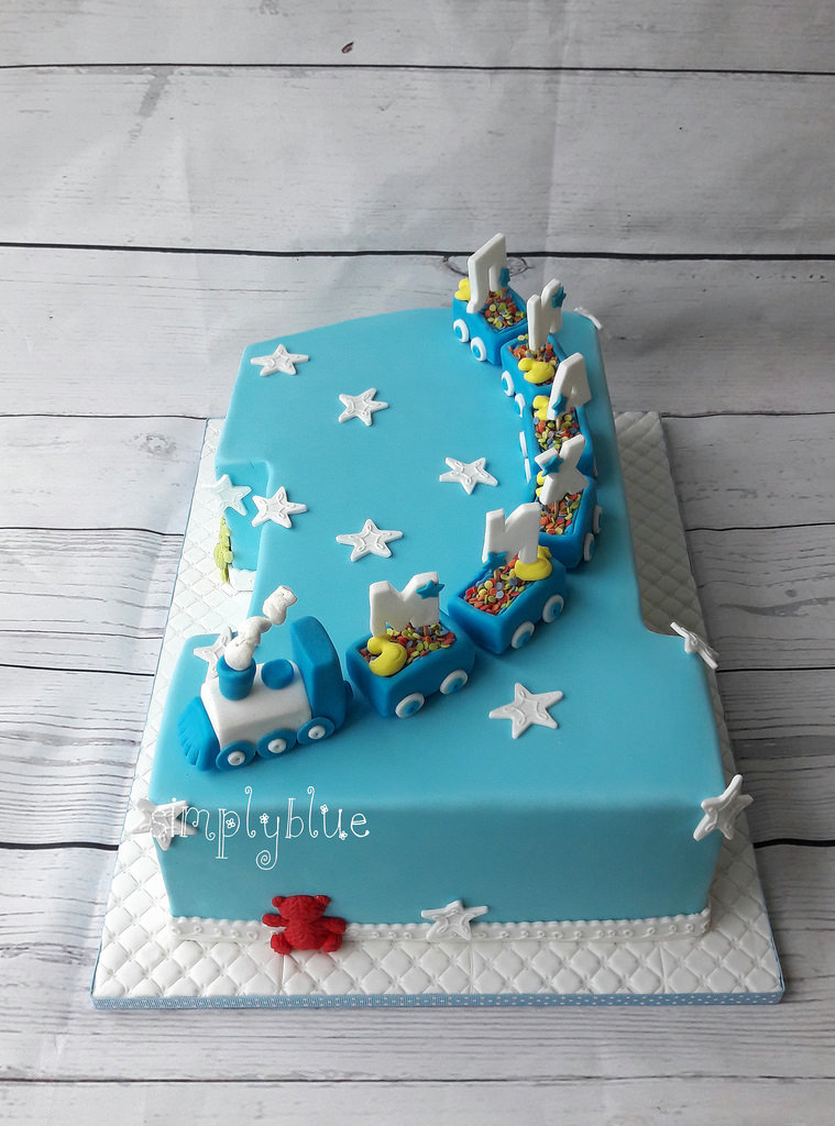 baby boy cake