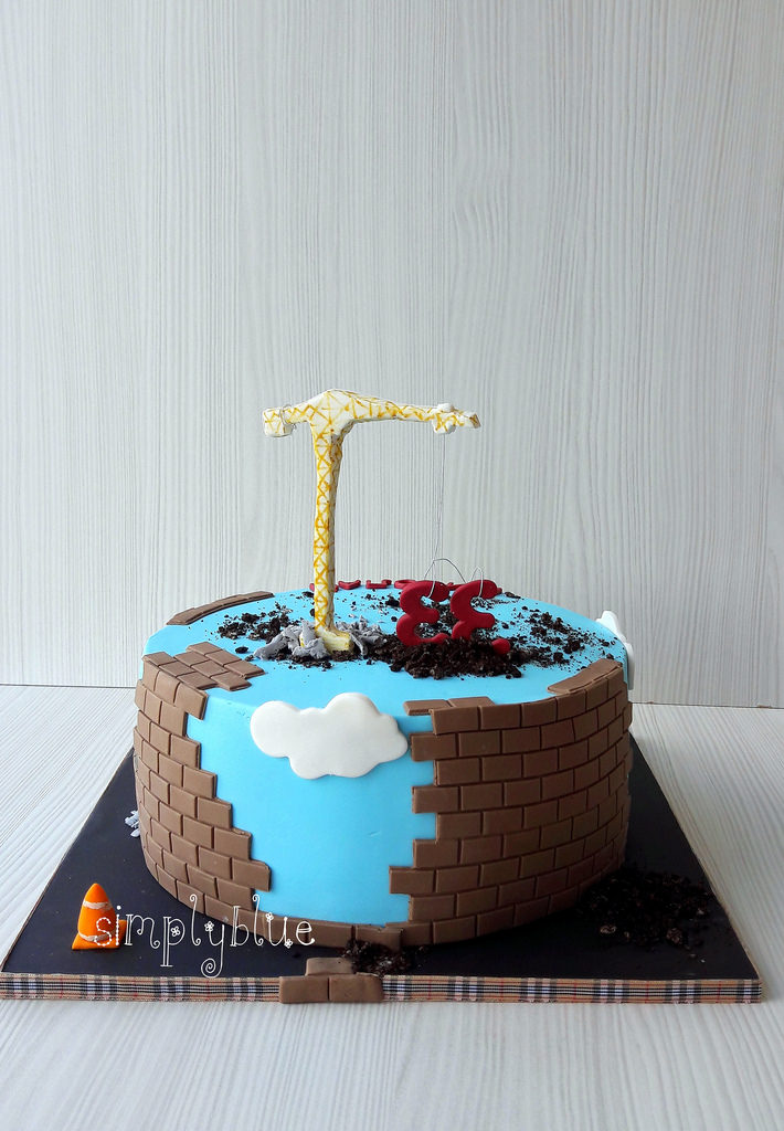 Building cake