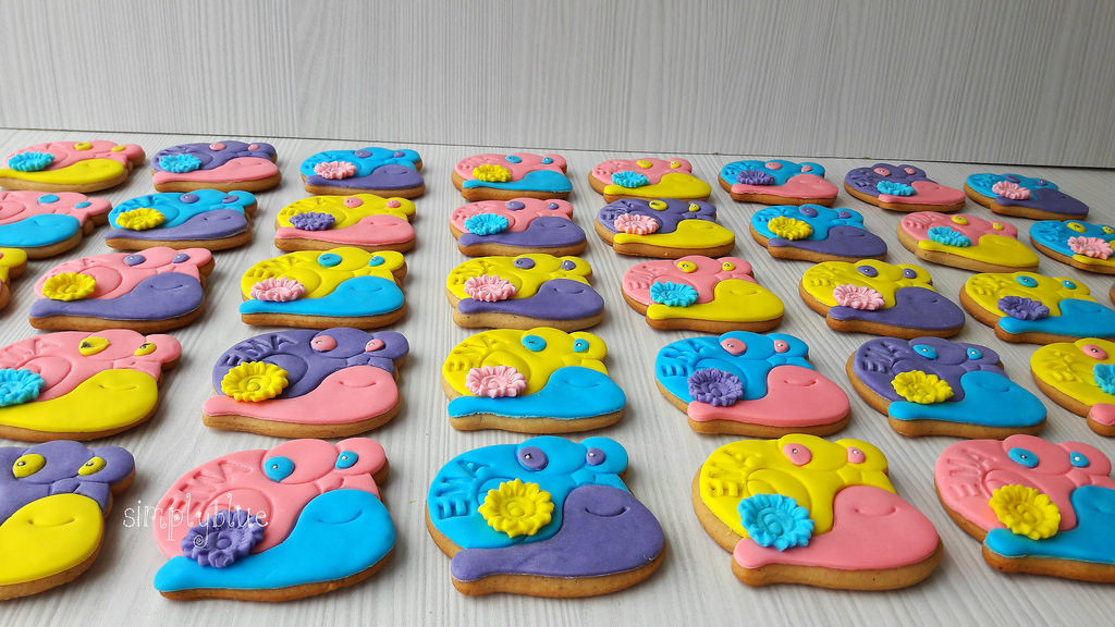 Snail cookies