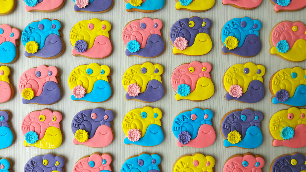 Snail cookies