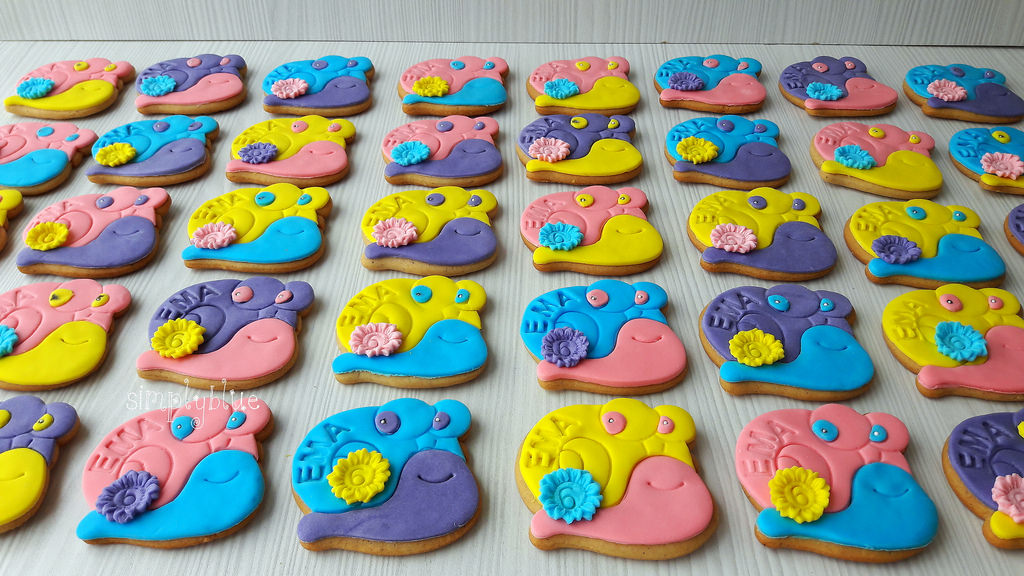 Snail cookies